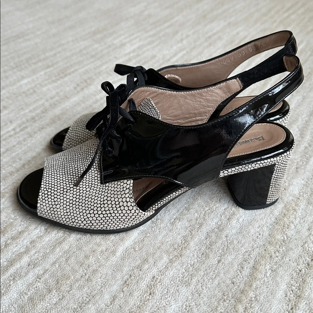EUC Beautifeel Slingback Peep Toe Lace up Sandals Black Patent Dots EU 40 US 9.5